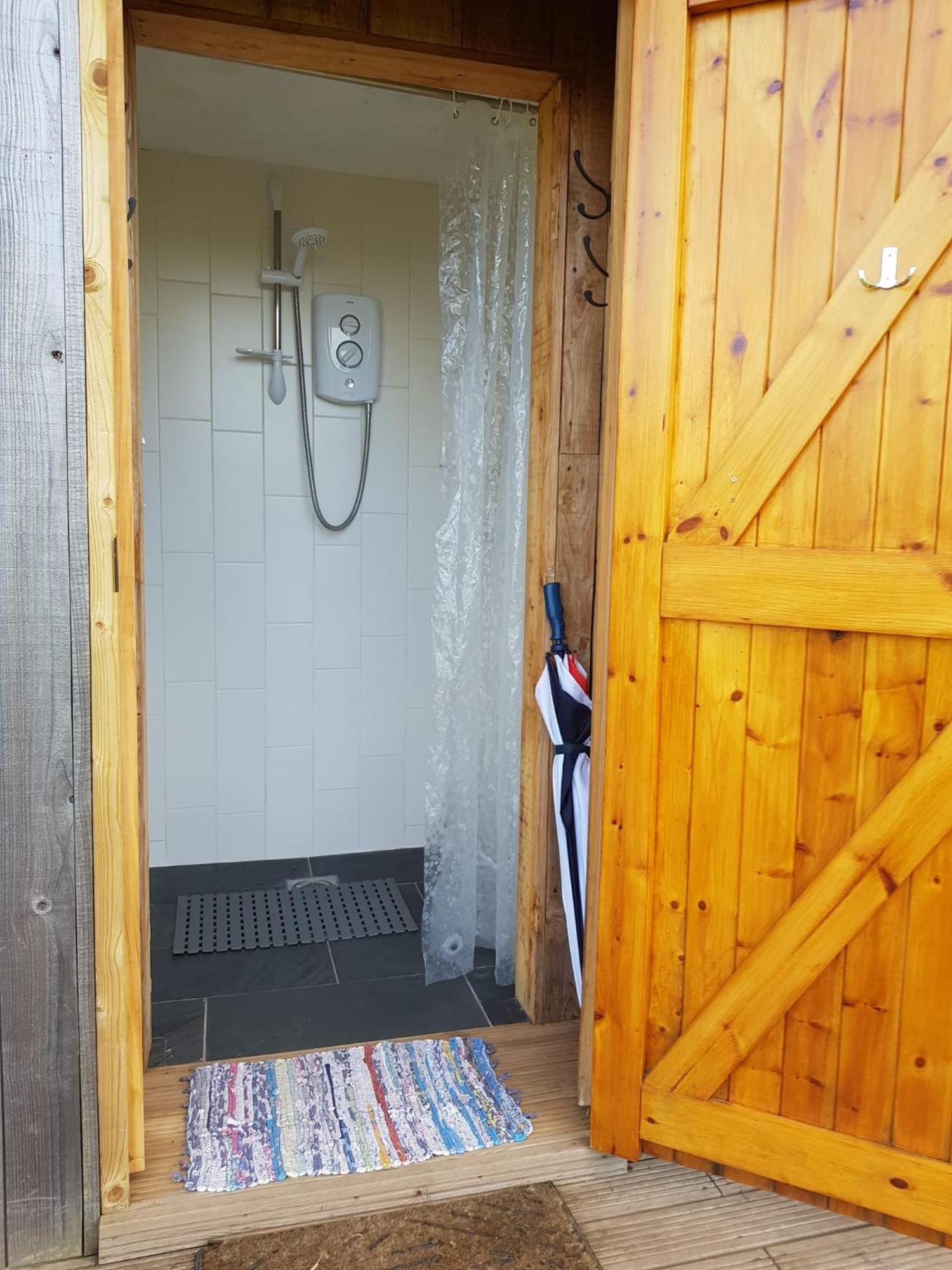 Eco Accommodation Cornflower Craven Arms Exterior photo